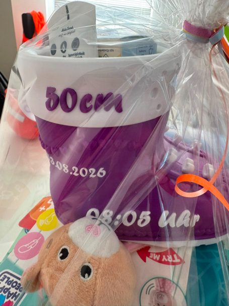 Beispiel Babyschuh mit Schrift zur Geburt